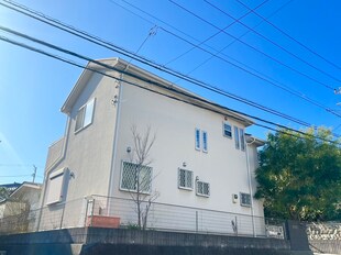 稲村ガ崎五丁目戸建の物件外観写真